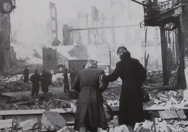 Ravage in Nijmegen na het bombardement op 22 februari 1944 (foto regionaal archief)